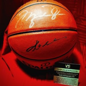 Michael Jordan/Kobe Bryant auto ball w/ COA!!